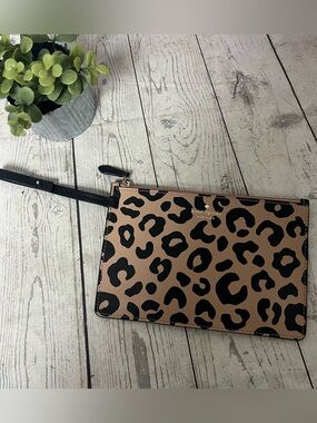 Kate Spade Leopard Print Pouch NWOT Large Bag Charm Accessory